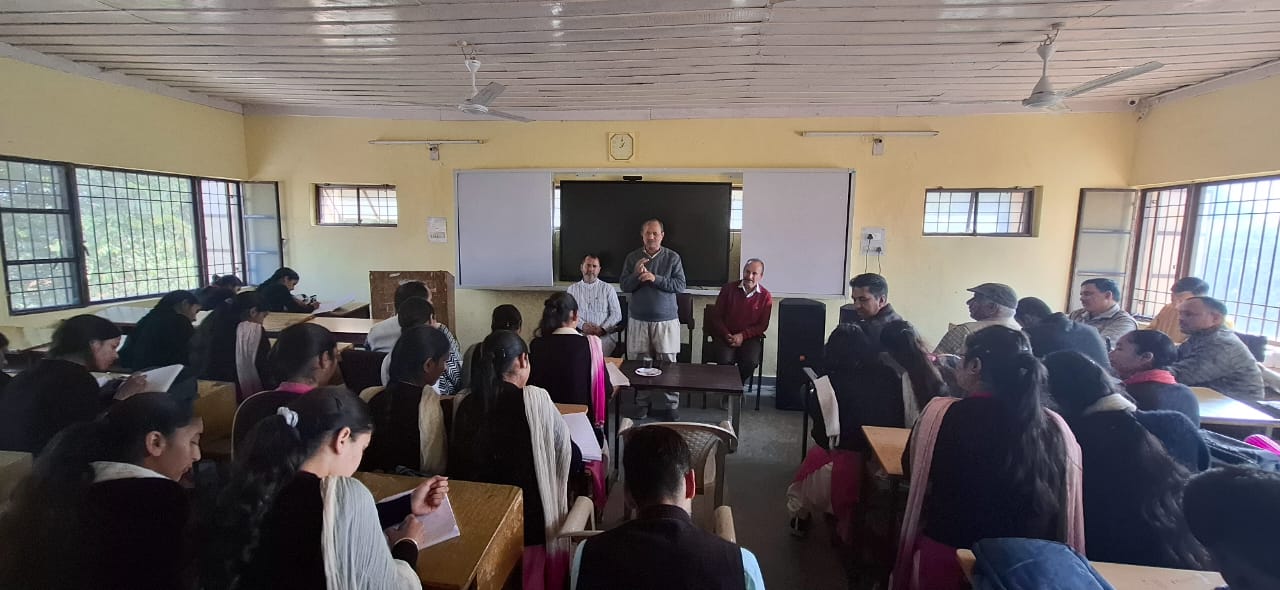 संस्कृत महाविद्यालय सुंदरनगर मंडी हिमाचल प्रदेश